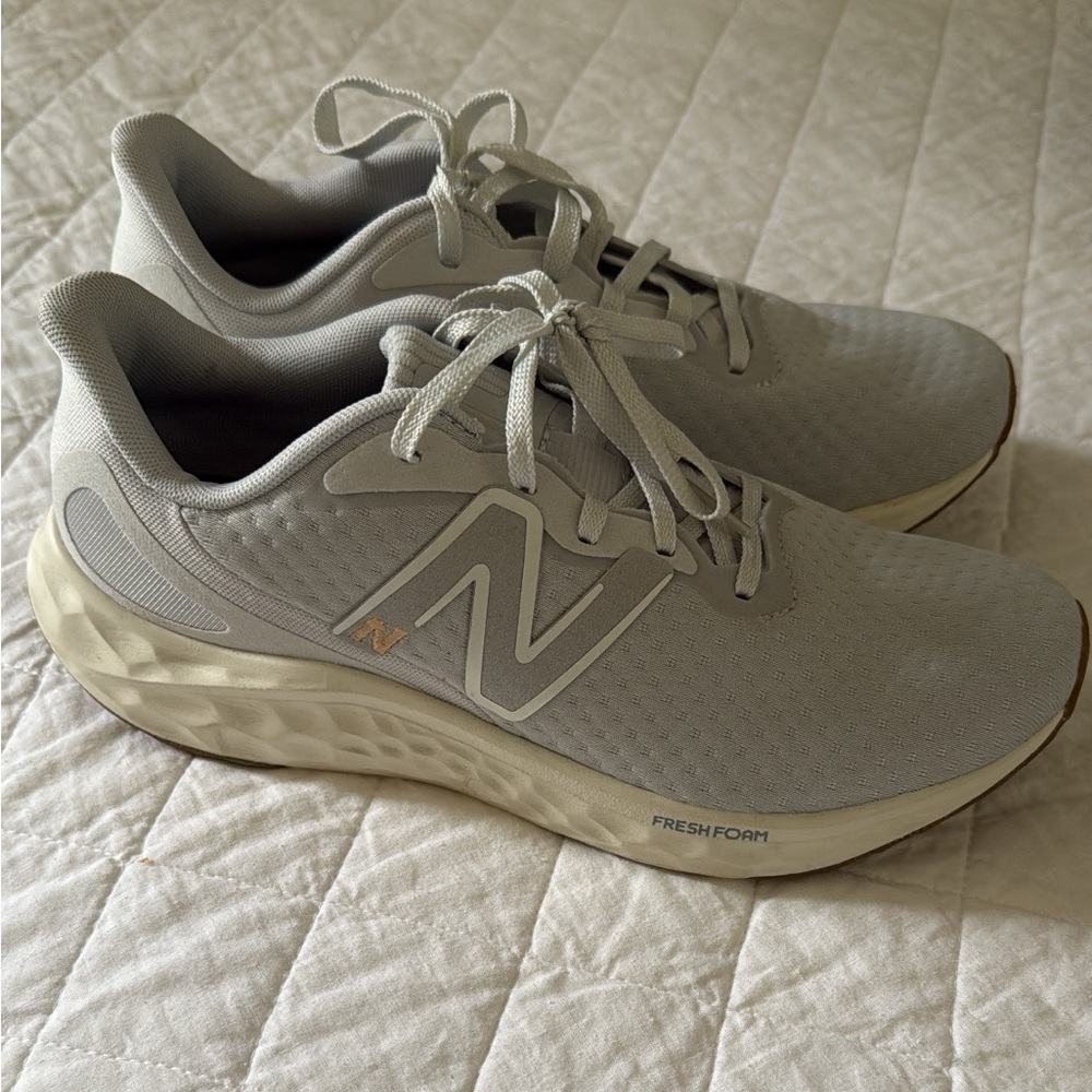 New balance Arishi V4 Fresh Foam Running Shoe